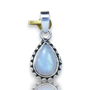 Pendentifs en argent sterling 925 avec pierres précieuses naturelles de pierre de lune arc-en-ciel, style bohème, sertissage clos, coupe poire, bijoux vintage pour femme - Product Image 1