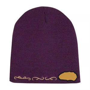Gorro BRAVE Unisex Ajustable, Ligero y Cálido, Diseñado para Viajes, Uso Casual y Comodidad en la Temporada de Frío - Product Image 2