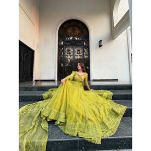 Ropa de fiesta de diseñador Lehenga con blusa Dupatta y encogimiento de hombros talla XL - Product Image 5