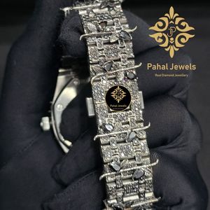 นาฬิกาข้อมือสแตนเลสสตีลหรูหรา Pahal Jewels หน้าปัด 40 มม. ระบบอนาล็อก กลไกจักรกล กระจกแซฟไฟร์ ประดับเพชร ปุ่มกดแบบซ่อน - Product Image 3