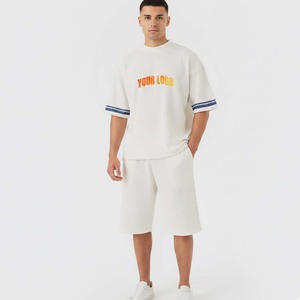 Conjunto de Pantalones Cortos y Camiseta Personalizables para Hombre, Verano, Casual, Transpirable, Estampado, Color Sólido, Corte Regular, Peso Medio - Product Image 1