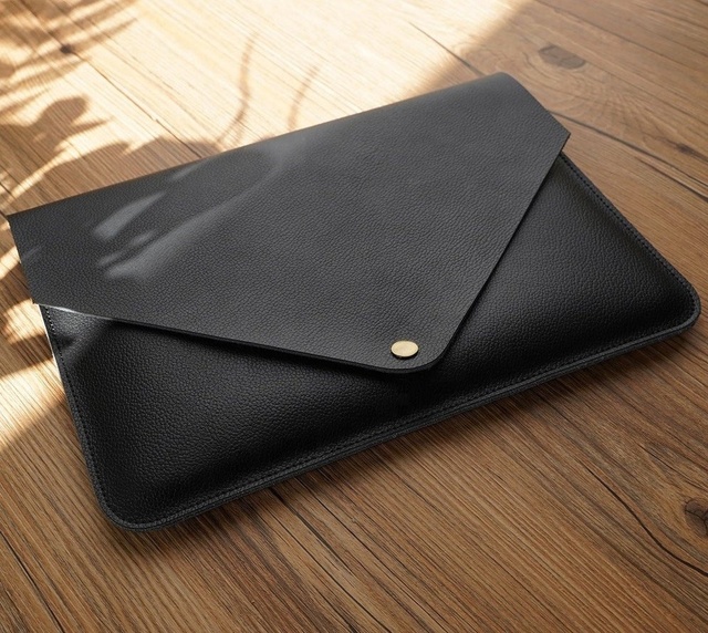 Factory Wholesale Genuine Leather Black Sleeve Cover Laptop Case Work Business,Traveling,Organizer Premium Leather Laptop Sleeve