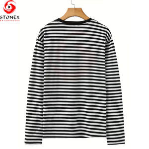 เสื้อยืดผู้ชายคอกลมแขนยาวลายทางพิมพ์ลายลำลอง ผ้าฝ้าย 100% เป็นมิตรกับสิ่งแวดล้อม ระบายอากาศได้ดี แฟชั่นฤดูร้อน - Product Image 2