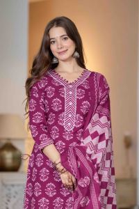 Ensemble Kurta, pantalon et dupatta Sarai Jaipur pour femme, en coton, coupe classique, sans plis, matériaux recyclés, pour mariage - Product Image 6