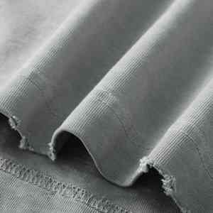 Camiseta deportiva de cuello redondo de secado rápido para hombre, ajustada, sin costuras, sin mangas, para fitness. - Product Image 2