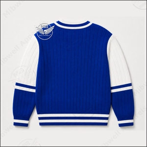 เสื้อสเวตเตอร์ไหมพรมคอวีสีน้ำเงินขาวสำหรับผู้หญิง ยี่ห้อ Zeta แบบเรียบง่าย เป็นมิตรกับสิ่งแวดล้อม เหมาะสำหรับใส่ลำลองในฤดูหนาว - Product Image 2