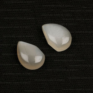 Aamna Gems - Prix d'usine - Pierres précieuses naturelles de qualité supérieure - Éclats de pierre de lune grise de forme irrégulière - Cabochons calibrés - Pierres précieuses en vrac - Troisième qualité - Product Image 3