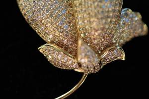 เข็มกลัดดอกไม้ชุบทอง เงินแท้ 925 ประดับเพชรโมอิสซาไนต์ เครื่องประดับตกแต่งสำหรับผู้หญิง สง่างาม เหมาะสำหรับงานปาร์ตี้ ของขวัญ - Product Image 4