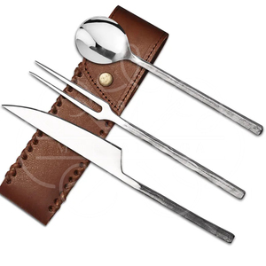 Juego de cubiertos rústicos forjados a mano de primera calidad — Esta exclusiva colección artesanal para la mesa incluye una cuchara, una tenedor y un cuchillo cada uno. - Product Image 5