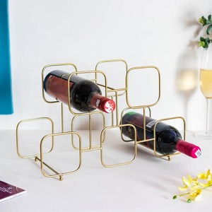 Soporte Artístico de Metal para Botellas de Vino, Exhibición Moderna y Contemporánea para Bar - Product Image 3