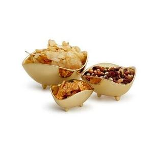 Tazón clásico de aluminio para servir, ideal para una mesa tradicional, que agrega un encanto atemporal y una utilidad funcional para servir. - Product Image 2