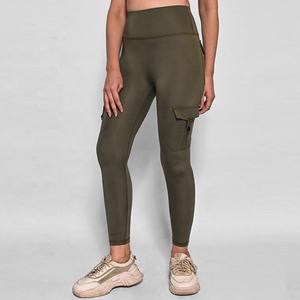 Legging cargo sin costuras al por mayor de alta calidad ropa activa compresión Fitness Outfit Leggings para gimnasio entrenamiento ejercicio - Product Image 3