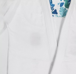 Kimono de Jiu-Jitsu Brasileño Personalizado de Primera Calidad, 450GSM y 350GSM, Tejido de Perlas, 100% Algodón, Aprobado por la IBJJF - Product Image 4