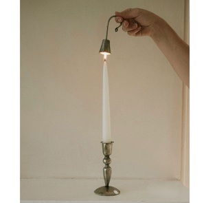 ที่ดับเทียนทองเหลืองลายใบไม้ ด้ามยาว ของตกแต่งบ้านสไตล์วินเทจ - Product Image 3