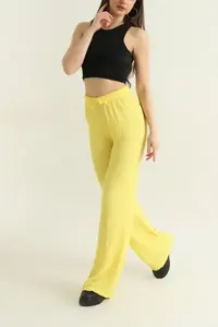 Nouveau style Pantalons et joggings pour femmes Ryder Wear – Vêtements d'extérieur décontractés et tendance pour femmes - Product Image 2