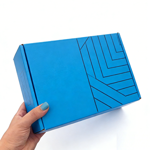 Boîte d'expédition en carton ondulé personnalisée avec couvercle rabattable, pelliculage mat, logo personnalisé, auto-adhésive pour usage cosmétique - Product Image 2