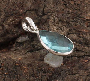 Charmes en topaze bleue naturelle de Londres, argent sterling 925, plaqué platine vintage, vente en gros, collier unisexe, pierre de naissance de décembre - Product Image 6
