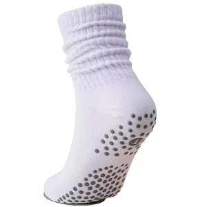 Calcetines de Algodón Antideslizantes para Mujer, Calcetines de Yoga, Pilates y Barre, con Diseño de Letras, para Uso en Interiores - Product Image 3