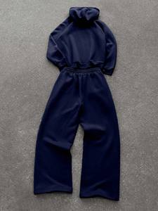 Conjunto de Sudadera con Capucha y Pantalones Deportivos de Invierno de Dos Piezas, Talla Grande Unisex, Diseño Sólido Ligero de Poliéster/Nailon, Tejido de 220 g/m² - Product Image 2