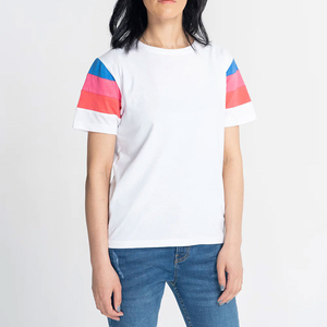 T-shirts confortables à manches courtes pour femmes, en coton, style sport, coupe ample et respirante, avec imprimés. - Product Image 1
