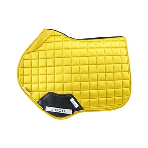 Tapis de selle pour cheval 80/20 en polycoton, équipement équestre, tapis de selle avec double cordon de fixation - Product Image 1