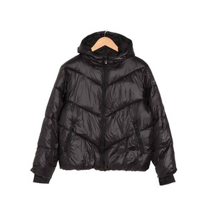 <b>Machine</b> Sewn Long Sleeve Zipper Up Ladies Puffer Padded Jacket Classic Design Made Plain Solid Color Puffer Jackets In Low MOQ - Product Image 6