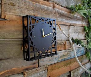 Modern <b>Large</b> Metal Wall <b>Clock</b> Silent Sunburst Black Iron Decorative Wall Watch Custom Wholesale Luxury Home Living Room Decor - Product Image 3