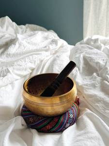 Cuenco tibetano para meditación profunda - Cuenco de sonido metálico profesional para yoga y sanación de chakras - Product Image 1