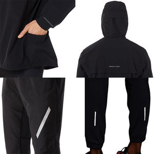 Conjunto Deportivo Ligero con Capucha para Hombre, Chaqueta con Cierre y Pantalones con Tiras Reflectantes, Color Negro - Product Image 2