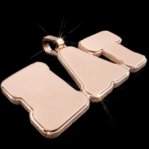 Colgante de doble capa personalizado con nombre en letras de plata y moissanita, estilo hip hop, con incrustaciones de circonitas, acabado en oro rosa - Product Image 2