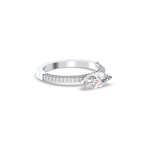 Anillo REYES de Último Diseño en Plata de Ley 925 con Corte Marquesa y Moissanita de 1.36 Quilates para Mujer, Joyería Fina de Lujo con Certificación GRA - Product Image 2