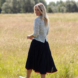 VENTE Haut court KURTA Style 7 Gris œuf et blanc Haut pour femme Haut indien à motifs floraux Haut décontracté Cadeau pour elle - Product Image 2