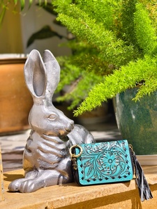 Portable Handmade 100% Genuine Leather Mini Coin Purse Hand Tooling Florals Carved With Checkered Pattern Mini Coin Chain <b>Wallet</b> - Product Image 6