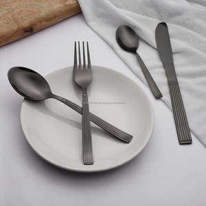 Juego de cubiertos/cubiertos de acero inoxidable con diseño de rayas, grado 202/304, cuchara brillante, tenedor y cuchillo, cuchara para bebé, hecho en India - Product Image 1