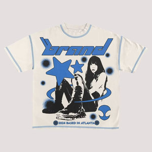 เสื้อยืดแขนสั้นผู้ชายทรงปกติ สไตล์สตรีท พิมพ์ลาย คอกลม ผ้าฝ้ายเจอร์ซีย์ 100% แต่งขอบสีตัดกัน สีดำขาว - Product Image 4