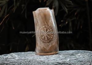 Taza de Cerveza de Cuerno de Buey de la Mejor Calidad, Taza de Cerveza de Cuerno de Buey Tallada a Mano, Grabado, Taza de Cuerno Vikinga Natural para Beber a Bajo MOQ - Product Image 3