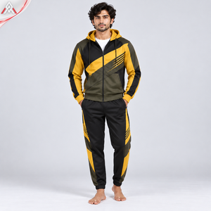 Conjunto Deportivo con Capucha para Hombre, Hecho con Material Cálido, Ofrece un Ajuste Cómodo, Conjunto Completo con Capucha para Invierno - Product Image 1
