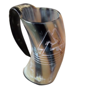 Tasses à boire en corne de viking artisanales Kiswah, sculptées à la main en corne d'animal véritable, écologiques, design moderne, origine Uttar Pradesh. - Product Image 6