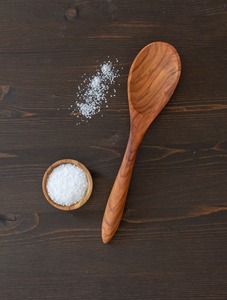 Cuchara de Madera Hecha a Mano con Mango Largo para Cocinar, Acabado Pulido Ligero, Utensilio de Cocina Perfecto para Mezclar Salsas y Sopas - Product Image 4