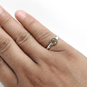 Hermoso anillo de cuarzo ahumado disponible en plata de ley 925, hecho a mano con engaste en bisel, diseño unisex, estilo bohemio. - Product Image 4