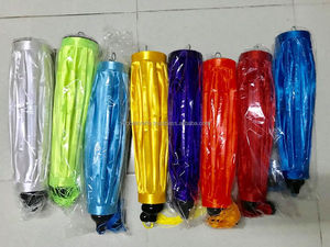 Lanterne en soie Hoi, forme cylindrique, lampe élégante faite à la main, matériau en soie vif, rechargeable, alimentée par énergie solaire, garantie, utilisation en camping - Product Image 3