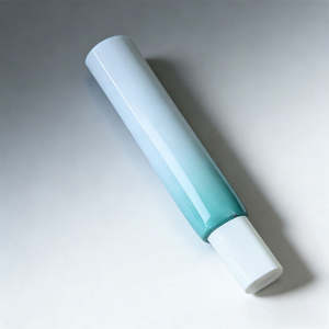 Tubos de Plástico PE de 15 ml Personalizados con Tapa de Rosca para Crema de Ojos y Limpiadores Faciales, Proveedor Mayorista de Envases Cosméticos - Product Image 3