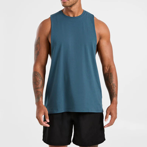 Nueva llegada, camiseta sin mangas de alta calidad al por mayor con logotipo personalizado para hombre, de corte holgado, tela ligera, costuras con borde sin rematar y aberturas de brazo caídas. - Product Image 1