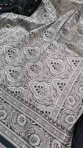 Auténtico Sari de Seda Suave Banarasi Mashru Tejido a Mano con Bordado Fino de Plata Zari Resham Jaal y Borde Tradicional Tejido para Fiesta y Sol - Product Image 4