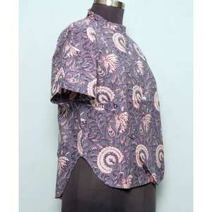 เสื้อคลุมชายหาดผู้หญิงลายดอกไม้สุดน่ารักทันสมัย คอทรงโอ แต่งพู่ แขนครึ่งแขนพองทรงบาน สไตล์ลำลอง เรียบร้อย ซักได้ - Product Image 4