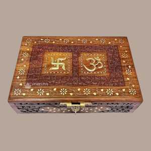 Caja de madera con detalles en latón para guardar joyas, collares, anillos, cosméticos y regalos de Navidad, para la buena suerte - Product Image 2