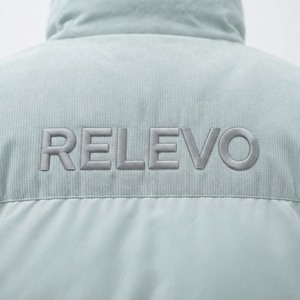 Chaqueta Acolchada con Capucha Unisex RELEVO, Cuello Tejido Estándar, Cierre Frontal con Cremallera, Logotipo, Color Sólido Informal, Relleno de Poliéster - Product Image 2