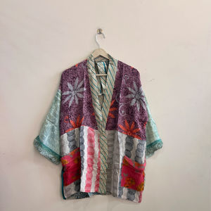 Robe kimono en soie pour femme, courte, style vintage, robe kimono d'été, vêtement de plage - Product Image 1