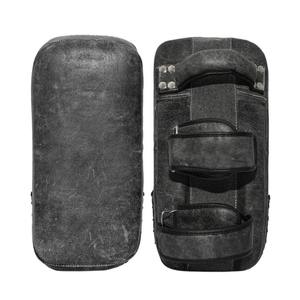 Pads d'entraînement de boxe en cuir de haute qualité, coussinets de bras incurvés pour le coup de pied et le coup de poing, idéaux pour le Muay Thai, le MMA et le Kickboxing - Product Image 1