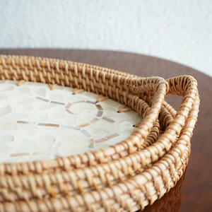 Plateau de service en rotin avec incrustation de nacre, assiette décorative tressée pour café, pain, fruits, décoration intérieure - Product Image 4